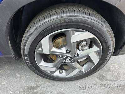 2025 Hyundai Venue SEL - zdjęcie 23 z 27 - miniatura