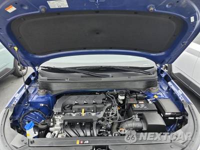 2025 Hyundai Venue SEL - zdjęcie 26 z 27 - miniatura