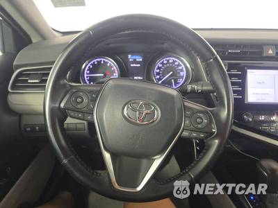 2019 Toyota Camry SE - zdjęcie 10 z 17 - miniatura