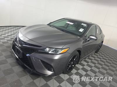 2019 Toyota Camry SE - zdjęcie 1 z 17 - miniatura
