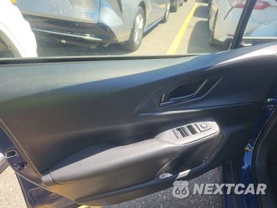 2024 Toyota Prius Prime SE - zdjęcie 9 z 59 - miniatura