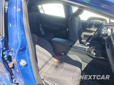 2024 Toyota Prius Prime SE - zdjęcie 8 z 59 - miniatura