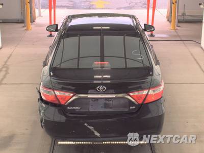 2017 Toyota Camry SE - zdjęcie 5 z 53 - miniatura