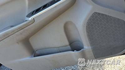 2017 Toyota Camry SE - zdjęcie 24 z 53 - miniatura