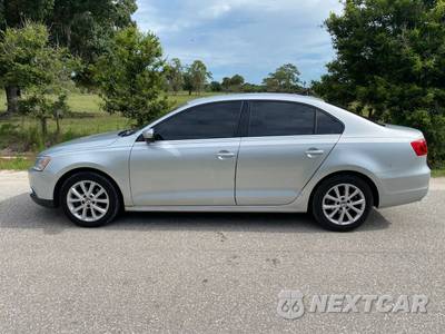 2014 Volkswagen Jetta SE Sedan w/Connectivity & Sunroof - zdjęcie 8 z 53 - miniatura
