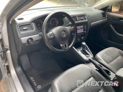 2014 Volkswagen Jetta SE Sedan w/Connectivity & Sunroof - zdjęcie 14 z 53 - miniatura
