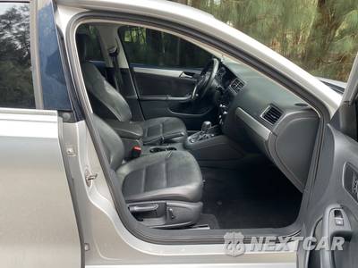 2014 Volkswagen Jetta SE Sedan w/Connectivity & Sunroof - zdjęcie 24 z 53 - miniatura