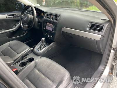 2014 Volkswagen Jetta SE Sedan w/Connectivity & Sunroof - zdjęcie 25 z 53 - miniatura