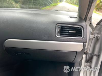 2014 Volkswagen Jetta SE Sedan w/Connectivity & Sunroof - zdjęcie 38 z 53 - miniatura