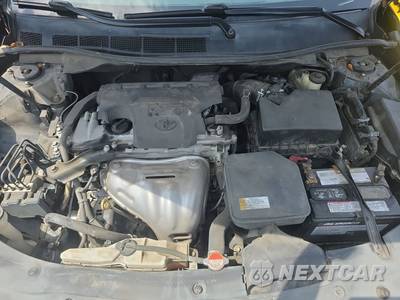 2016 Toyota Camry SE - zdjęcie 15 z 19 - miniatura