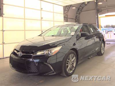 2016 Toyota Camry SE - zdjęcie 1 z 19 - miniatura