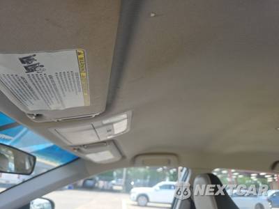 2016 Toyota Camry SE - zdjęcie 18 z 19 - miniatura