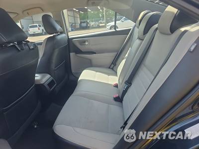 2016 Toyota Camry SE - zdjęcie 13 z 19 - miniatura