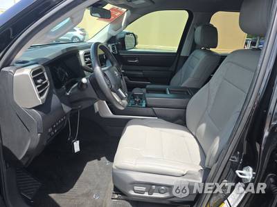 2023 Toyota Tundra SR5 Crew Cab Short Bed - zdjęcie 7 z 23 - miniatura