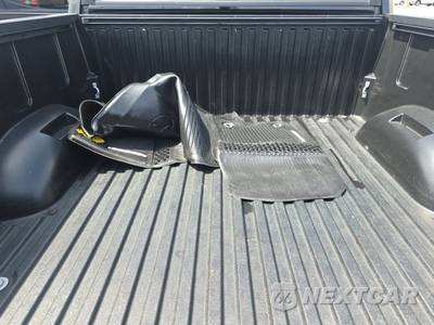 2023 Toyota Tundra SR5 Crew Cab Short Bed - zdjęcie 16 z 23 - miniatura