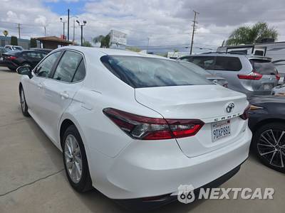 2023 Toyota Camry LE - zdjęcie 6 z 23 - miniatura