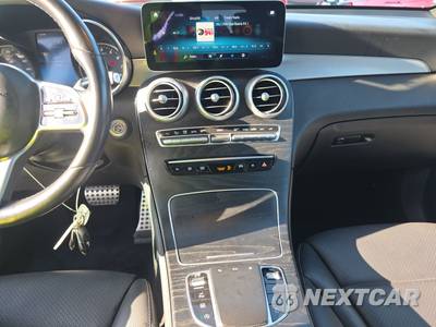 2022 Mercedes-Benz GLC 300 - zdjęcie 11 z 24 - miniatura