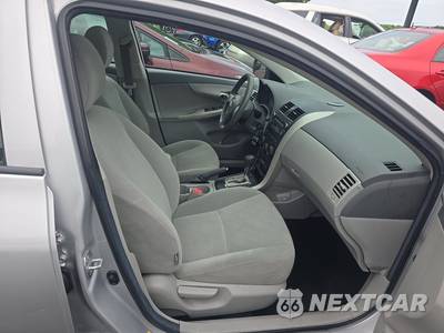 2010 Toyota Corolla - zdjęcie 8 z 29 - miniatura