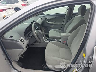 2010 Toyota Corolla - zdjęcie 7 z 29 - miniatura