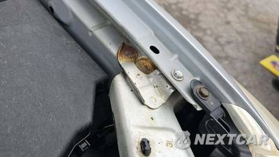 2010 Toyota Corolla - zdjęcie 26 z 29 - miniatura