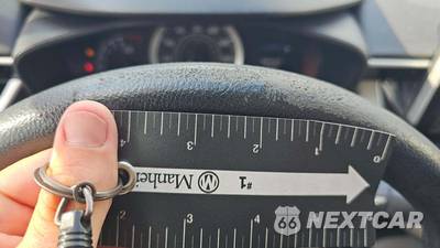 2021 Toyota Corolla LE Sedan - zdjęcie 24 z 25 - miniatura