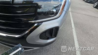 2025 Volkswagen Atlas Cross Sport 2.0T SE w/Technology - zdjęcie 24 z 26 - miniatura