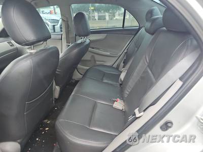 2013 Toyota Corolla LE - zdjęcie 13 z 17 - miniatura