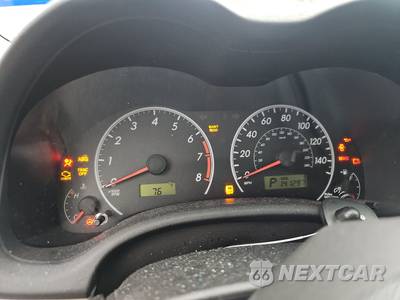 2013 Toyota Corolla LE - zdjęcie 12 z 17 - miniatura
