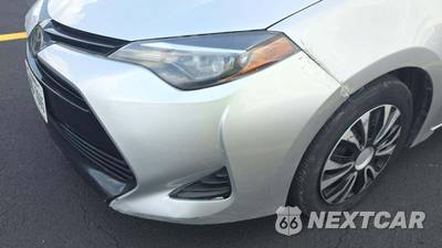 2018 Toyota Corolla LE Sedan - zdjęcie 33 z 37 - miniatura