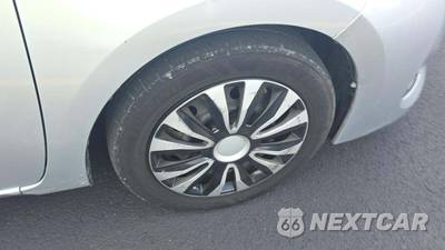 2018 Toyota Corolla LE Sedan - zdjęcie 30 z 37 - miniatura