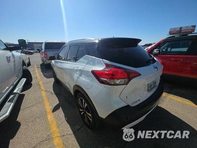 2020 Nissan Kicks SR - zdjęcie 6 z 18 - miniatura