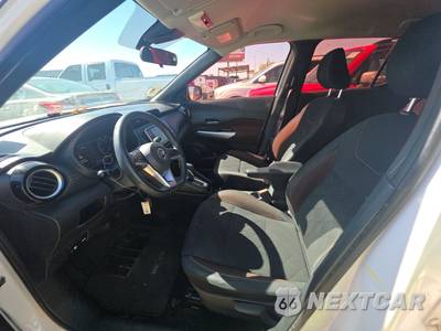 2020 Nissan Kicks SR - zdjęcie 7 z 18 - miniatura
