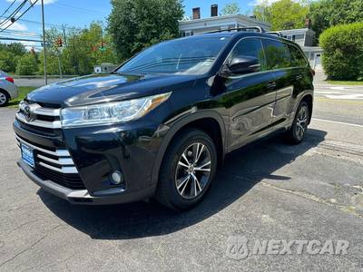 2018 Toyota Highlander LE Plus - zdjęcie 3 z 44 - miniatura