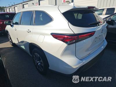 2023 Toyota Highlander XLE - zdjęcie 6 z 21 - miniatura