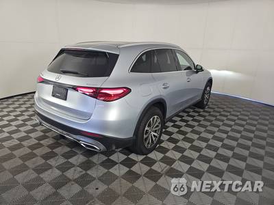 2023 Mercedes-Benz GLC 300 4MATIC - zdjęcie 4 z 17 - miniatura