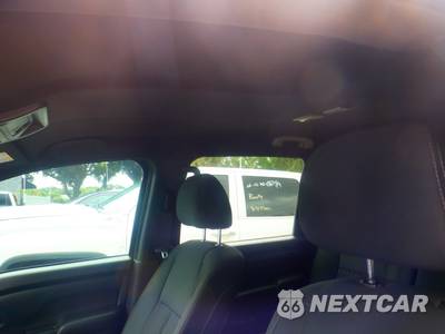 2019 Nissan TITAN XD SV Crew Cab Medium Bed - zdjęcie 8 z 24 - miniatura