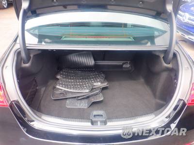 2023 Mercedes-Benz C 300 4MATIC Sedan - zdjęcie 19 z 23 - miniatura