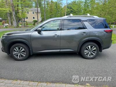 2023 Nissan Pathfinder SL - zdjęcie 8 z 30 - miniatura