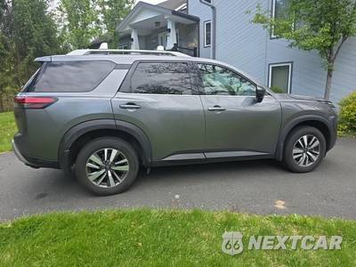 2023 Nissan Pathfinder SL - zdjęcie 4 z 30 - miniatura