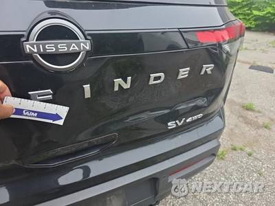 2023 Nissan Pathfinder SV - zdjęcie 22 z 26 - miniatura