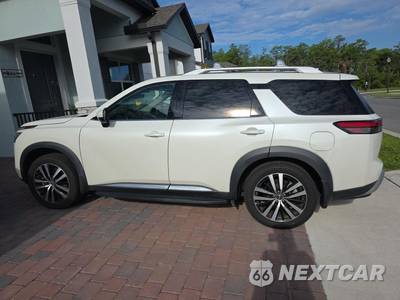 2023 Nissan Pathfinder Platinum - zdjęcie 8 z 29 - miniatura
