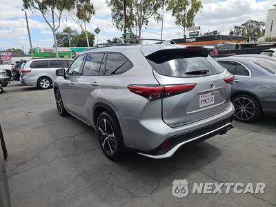 2021 Toyota Highlander XSE - zdjęcie 6 z 31 - miniatura