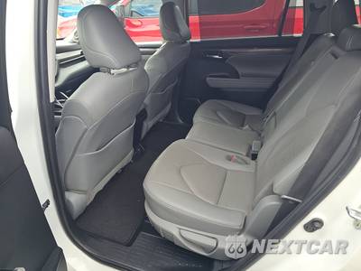 2021 Toyota Highlander Limited - zdjęcie 13 z 27 - miniatura