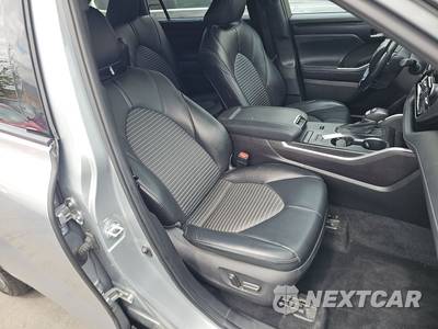 2021 Toyota Highlander XSE - zdjęcie 8 z 31 - miniatura