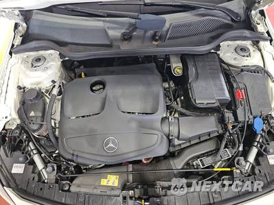 2017 Mercedes-Benz GLA 250 - zdjęcie 15 z 17 - miniatura