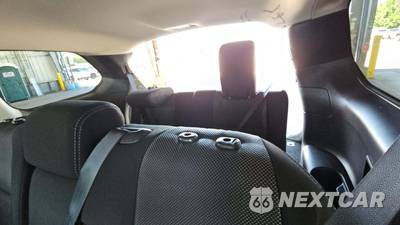 2019 Nissan Pathfinder SV - zdjęcie 25 z 40 - miniatura