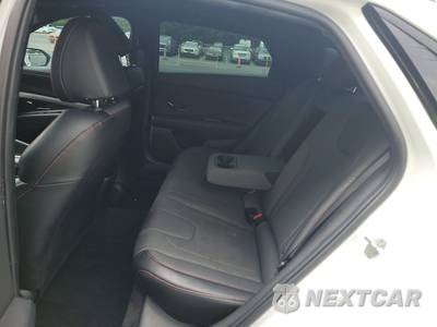 2022 Hyundai Elantra N Line - zdjęcie 13 z 25 - miniatura