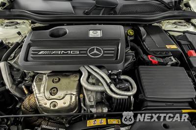 2015 Mercedes-Benz GLA 45 AMG 4MATIC - zdjęcie 13 z 43 - miniatura