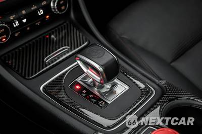 2015 Mercedes-Benz GLA 45 AMG 4MATIC - zdjęcie 32 z 43 - miniatura