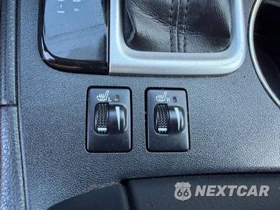 2017 Toyota Highlander XLE - zdjęcie 36 z 45 - miniatura